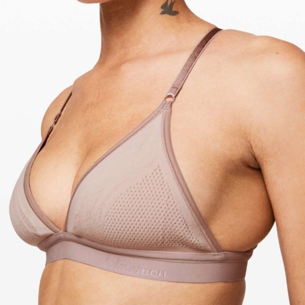 Lululemon Uncover Me Bralette in Muse / Muse Size Medium